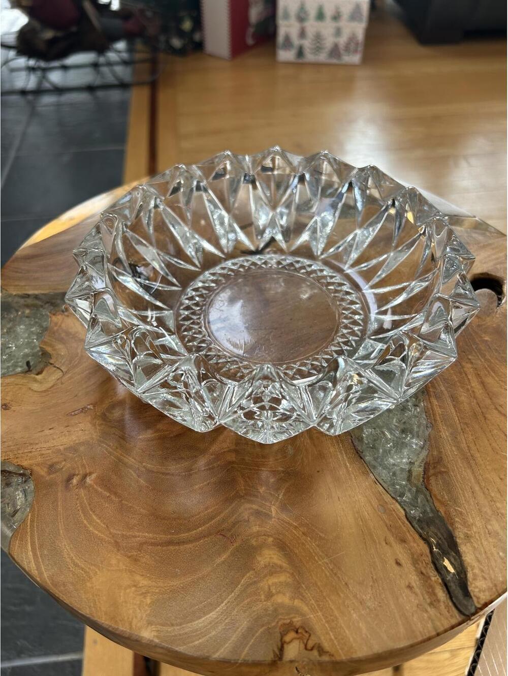 Vintage KIG Indonesia Romance Rose Crystal Ashtray